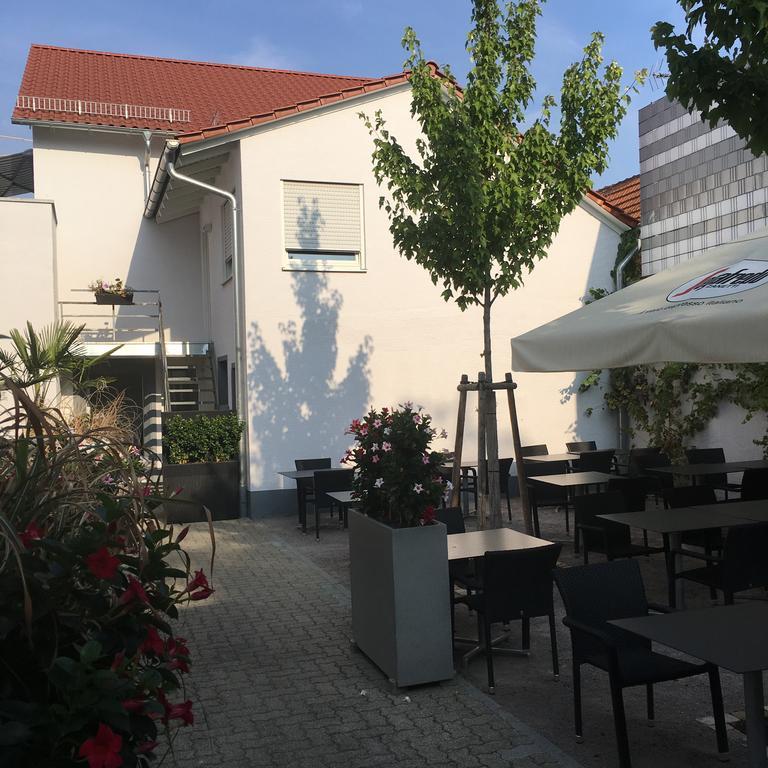 Mille Stelle Hotel Eggenstein-Leopoldshafen Dış mekan fotoğraf